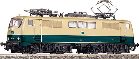 Electric Locomotive BR 111 (3-RAIL AC)<br /><a href='images/pictures/Roco/69718.jpg' target='_blank'>Full size image</a>